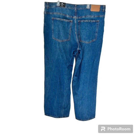 H&M Divided Jeans Womens XXL High Waist Wide-Leg Medium Wash Denim NEW 28 inseam - Picture 2 of 11